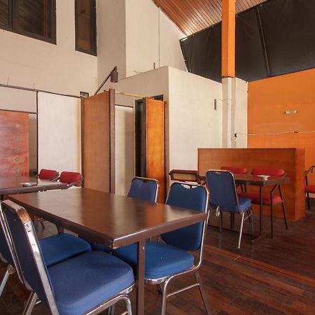 Reddoorz Near Jalan Sudirman Padang Padang (Sumatra) Exterior foto