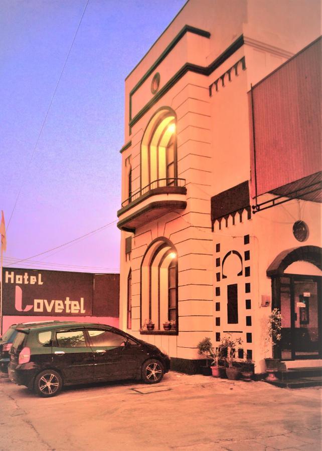 Reddoorz Near Jalan Sudirman Padang Padang (Sumatra) Exterior foto