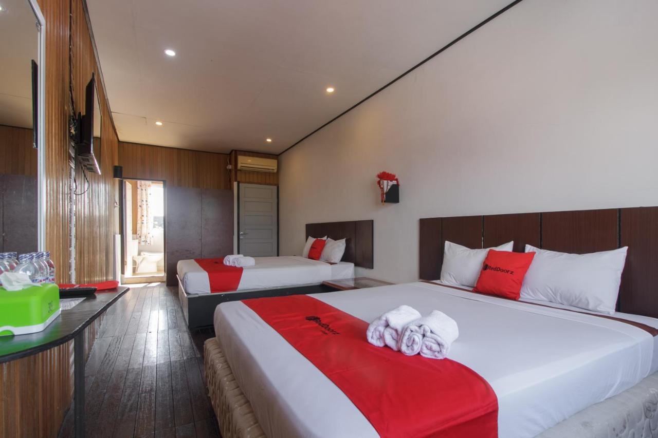 Reddoorz Near Jalan Sudirman Padang Padang (Sumatra) Exterior foto