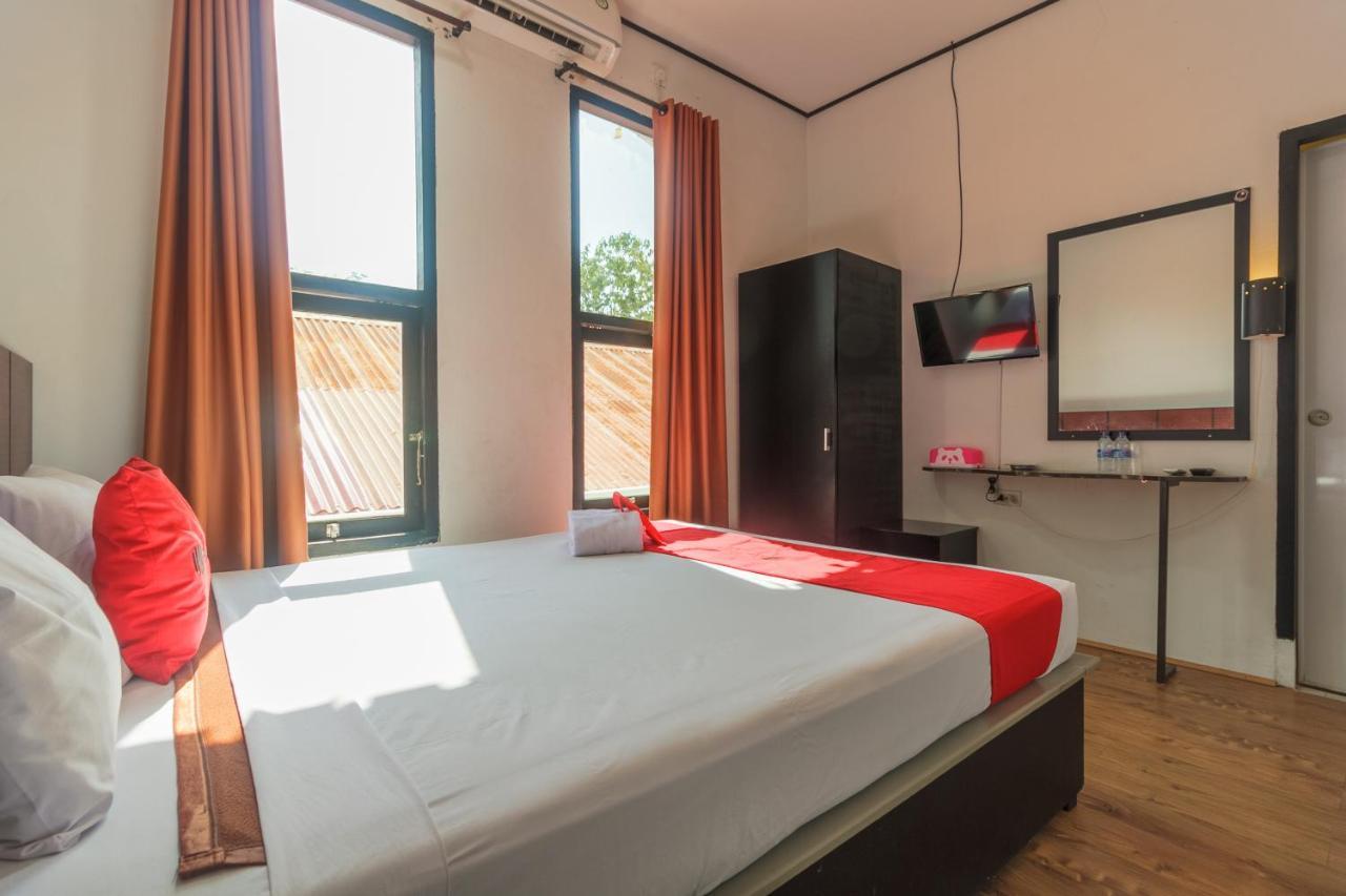Reddoorz Near Jalan Sudirman Padang Padang (Sumatra) Exterior foto